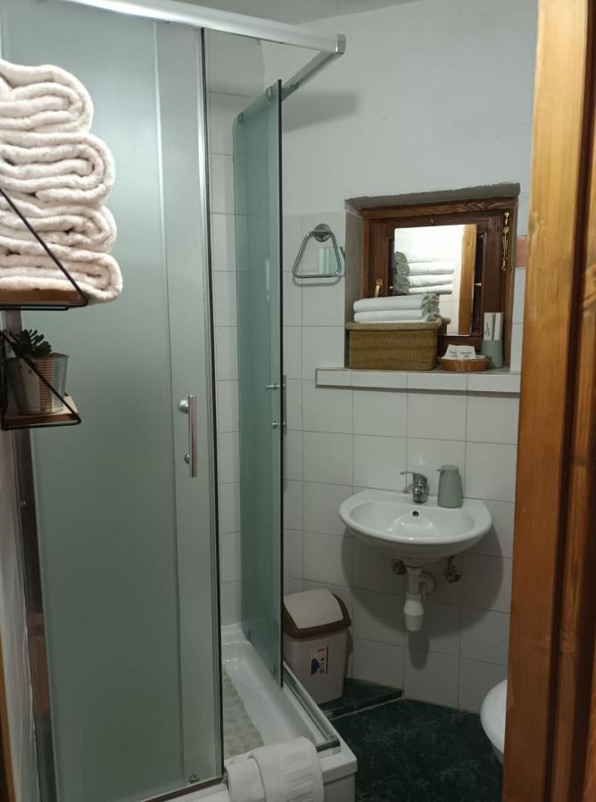 Robinson Vila Kitokret Kutjevo Extérieur photo